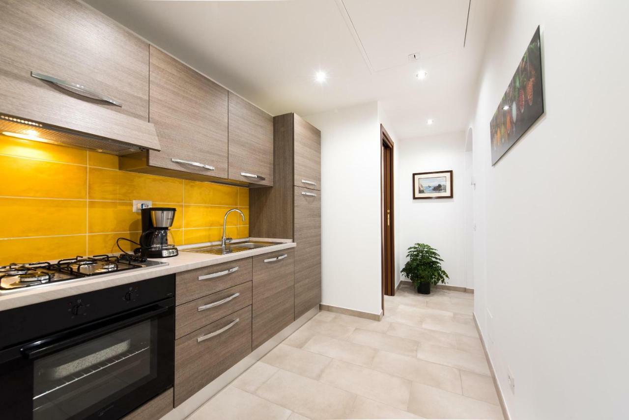 Circus Maximus N 1-At 400M Metro Apartment Rome Luaran gambar